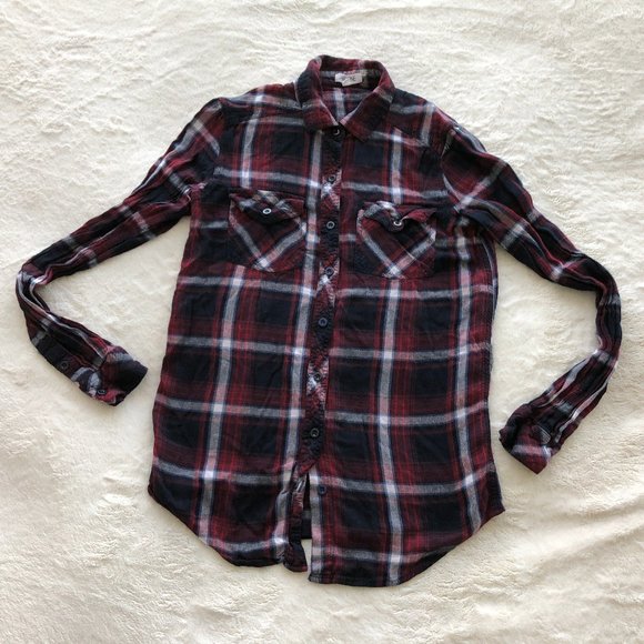 π3 for $15π Comfy Ardene Plaid Flannel - Picture 1 of 10